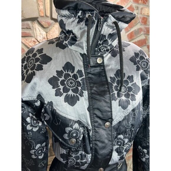 Ski Suit 1980s vintage snow suit black gray floral - Picture 5 of 16